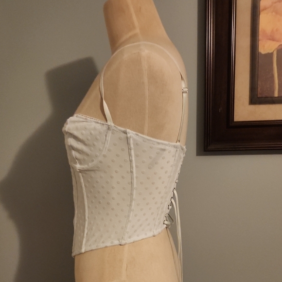 Urban Outfitters Out From Under Size Medium White Corset Bra with Lace-Up Back - Picture 5 of 10
